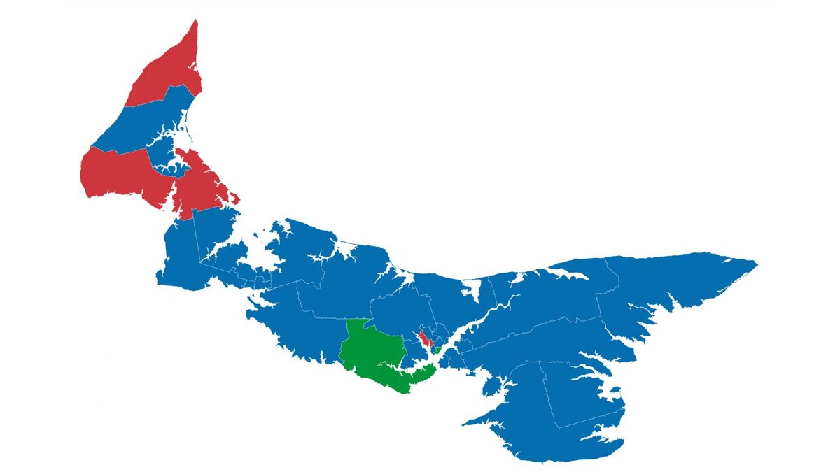 Carte de l'Île-du-Prince-Édouard représentant le découpage des circonscriptions provinciales après l'élection du 3 avril 2023.