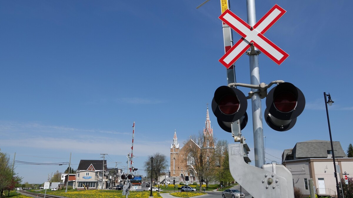 Une traverse ferroviaire à Lac-Mégantic. 