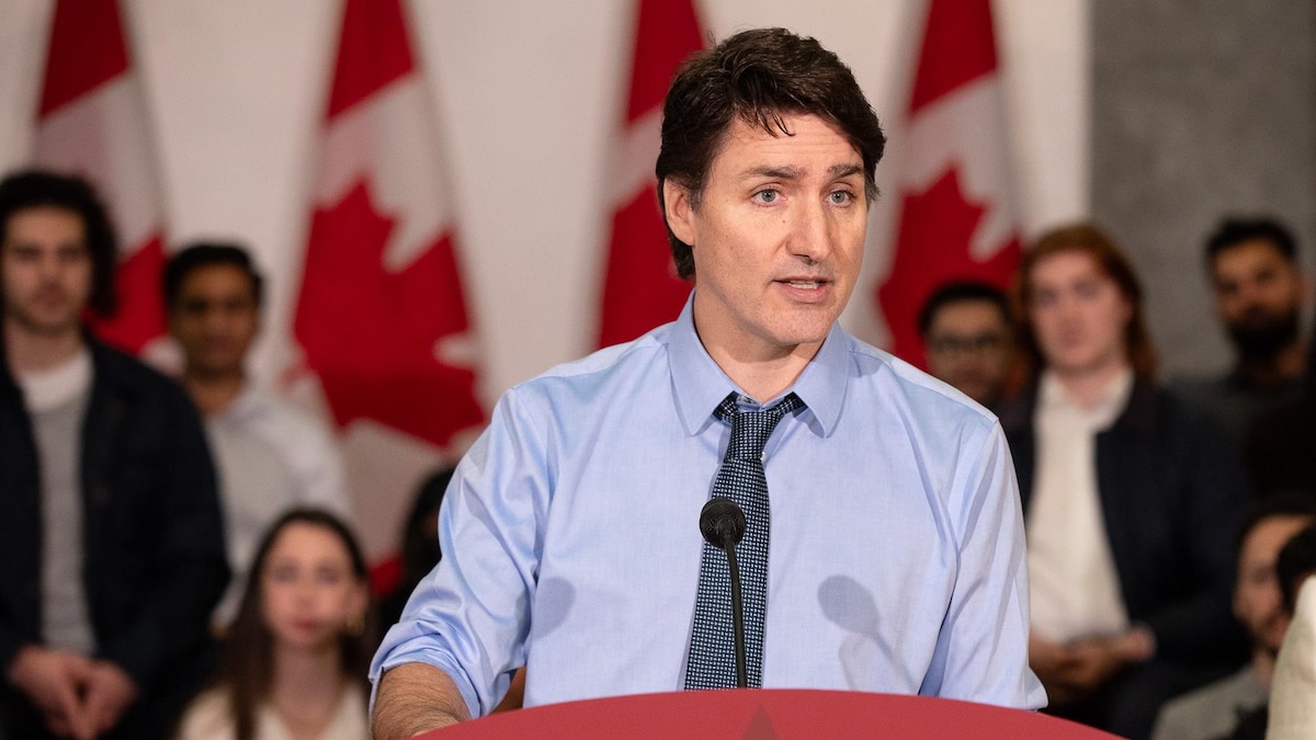Le premier ministre Justin Trudeau lors d'une annonce à Vancouver le 27 mars 2024.