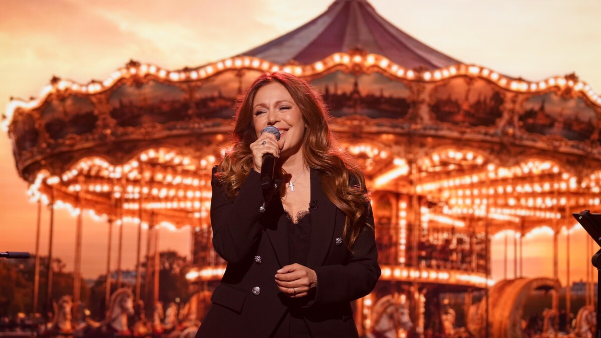 Isabelle Boulay chante Mon manège à moi