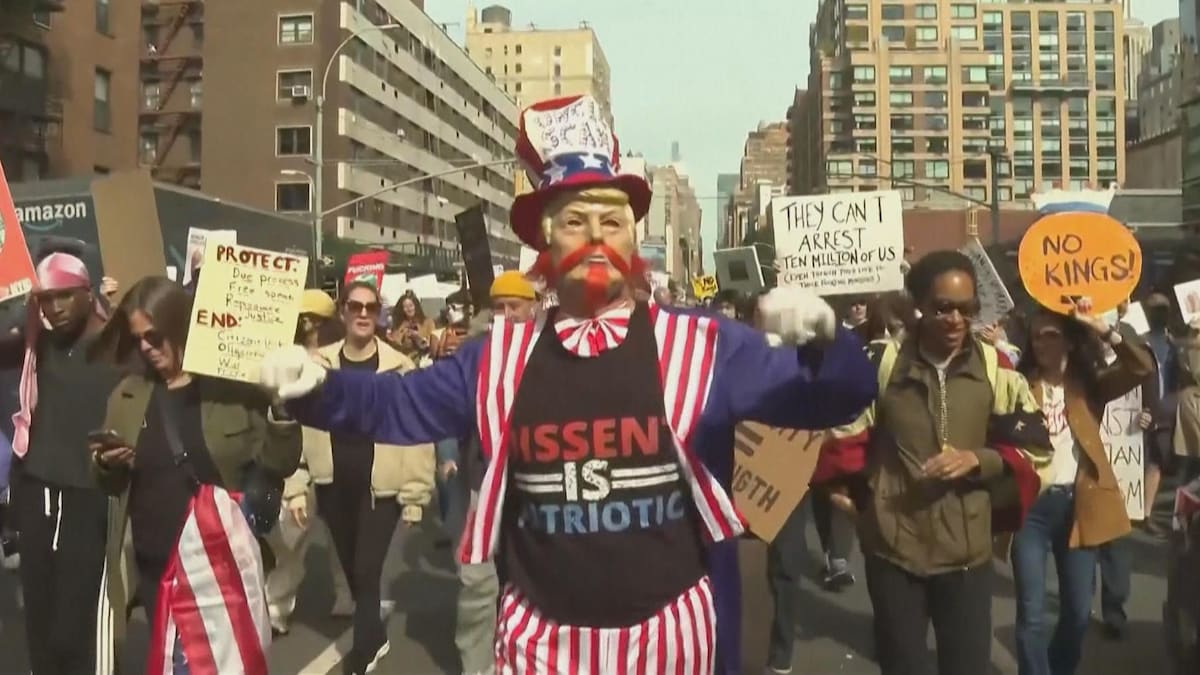 Des clowns contre ICE