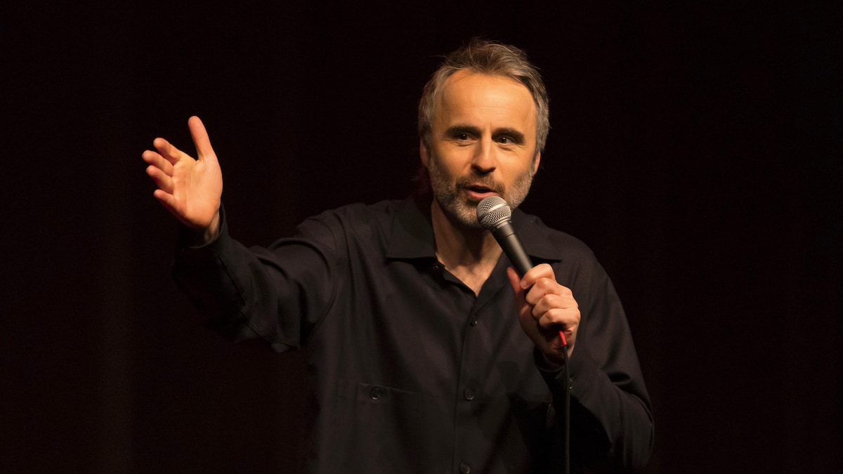 Tu n’es pas spécial : Louis-José Houde s’ouvre sur sa paternité