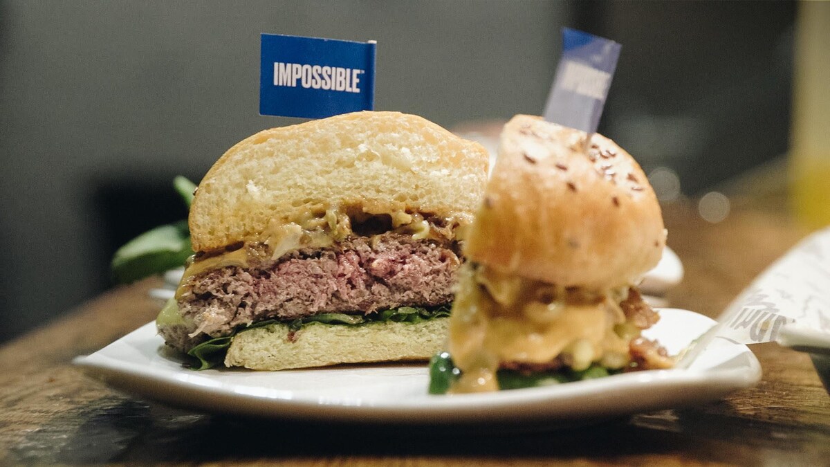 Une photo du Impossible burger, le hamburger végétarien.