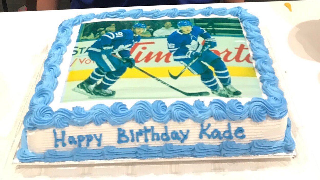 Les Maple Leafs Prevoient Une Surprise Pour Un Garcon De 11 Ans Qui Emeut La Toile Radio Canada Ca