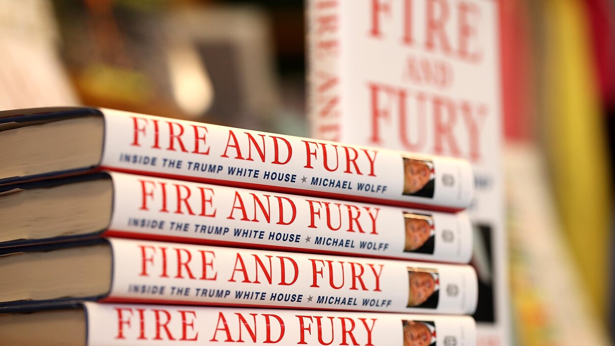 Résultat de recherche d'images pour "au livre « Fire and Fury »"