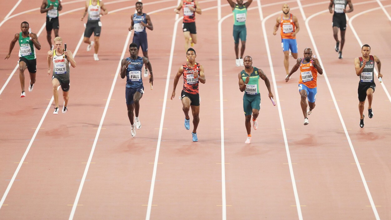 Mondiaux D Athletisme Les Canadiens Exclus De La Finale Du 4 X 100 M Radio Canada Ca