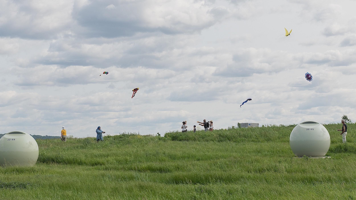 Photos de la vie au front - Ballon cerf-volant