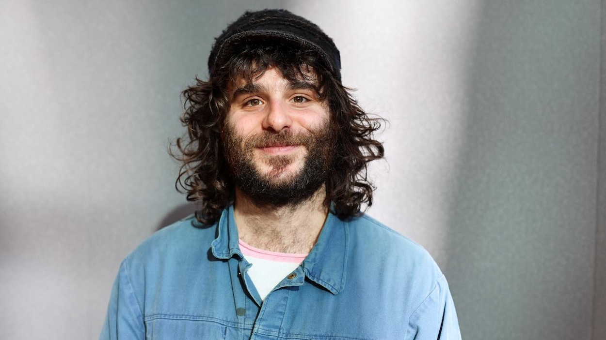 Étienne Coppée sort « Un album hommage à Joe Dassin »