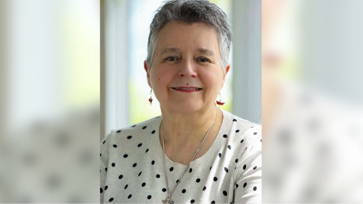 Françoise Enguehard reçoit la médaille Léger-Comeau