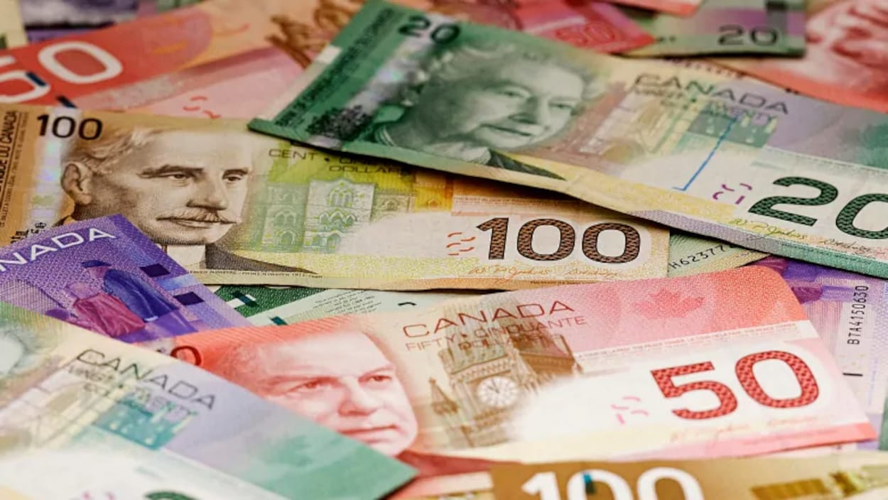 Des faux billets de monnaie circulent en Estrie
