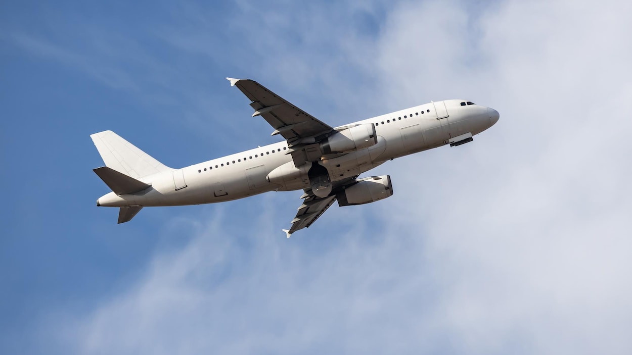 De longues journées pour les pilotes d’avion qui desservent le Nord