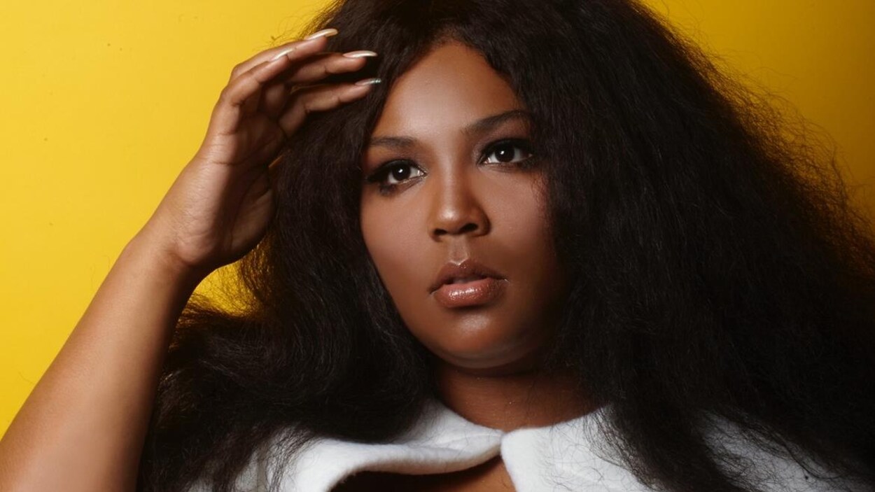 Lizzo Domine Les Nominations Aux Grammy Radio Canada Ca