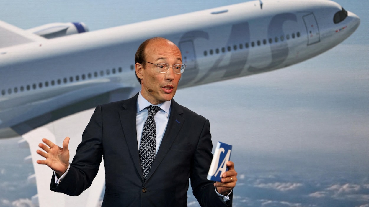 Voici le nouveau patron (multilingue) d’Air Canada