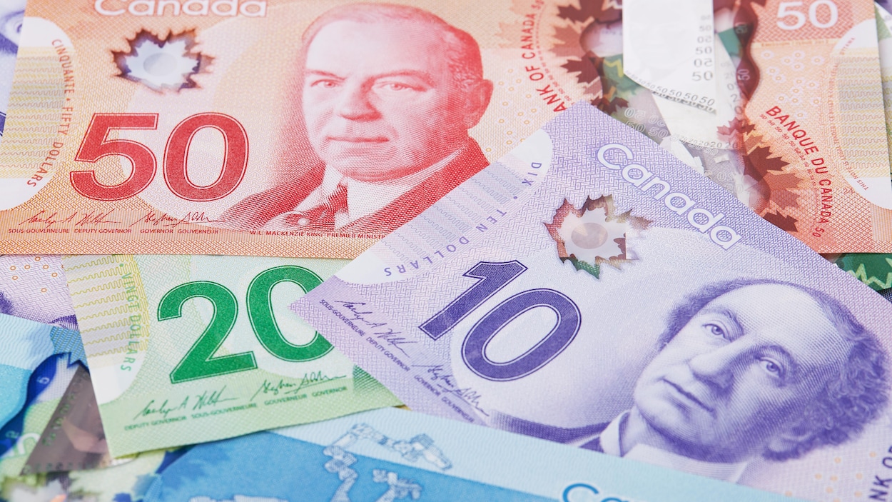 voici-les-hausses-du-salaire-minimum-par-province-br-ve-radio-canada