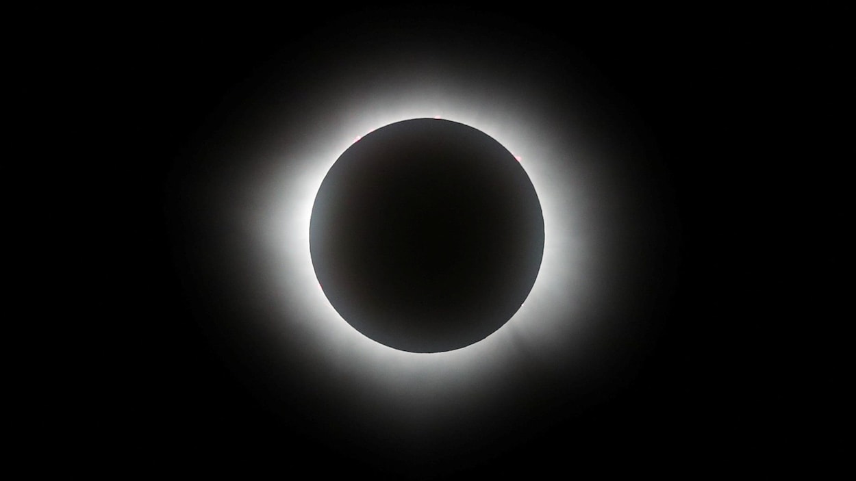 A rare total solar eclipse crosses Canada  Live coverage