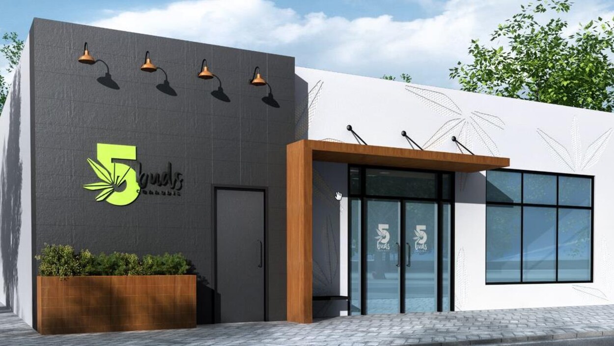 La maquette d'une façade extérieure d'un magasin de cannabis.
