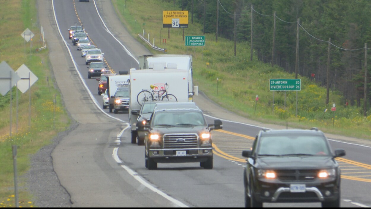 L'autoroute 85 est achalandée en cette fin de vacances de la construction L'autoroute 85 est achalandée en cette fin de vacances de la construction