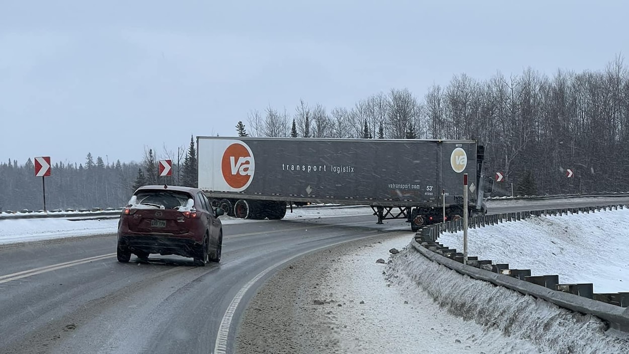 Accident la circulation reprend dans la réserve faunique La Vérendrye RadioCanada