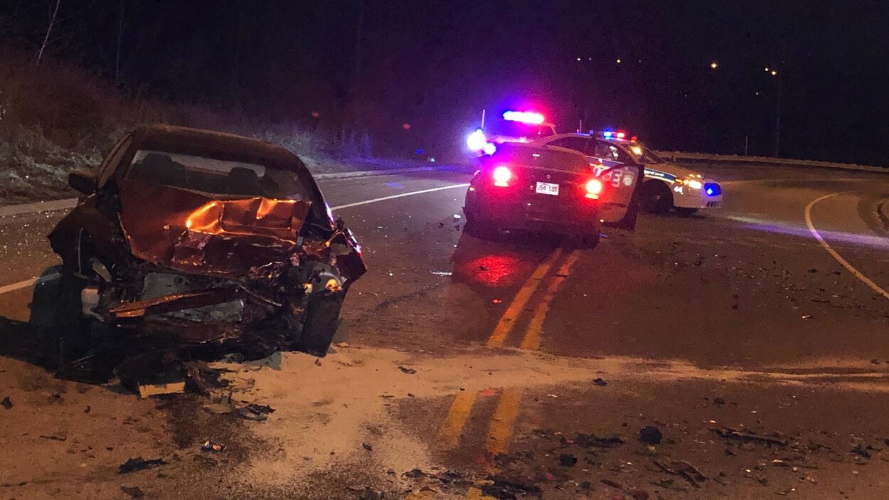 Un accident fait un blessé grave à Gatineau RadioCanada.ca Un accident fait un blessé grave à Gatineau RadioCanada.ca