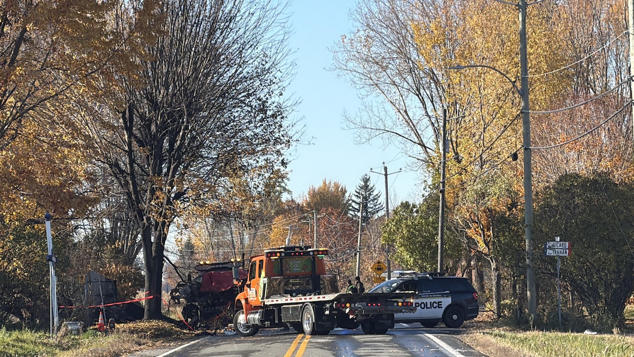 Un automobiliste perd la vie après une violente embardée suivie d’un incendie