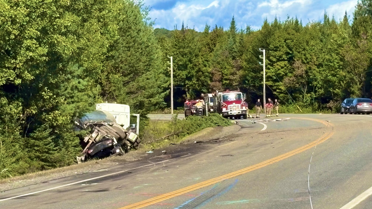 Un homme meurt dans une collision sur la route 155
