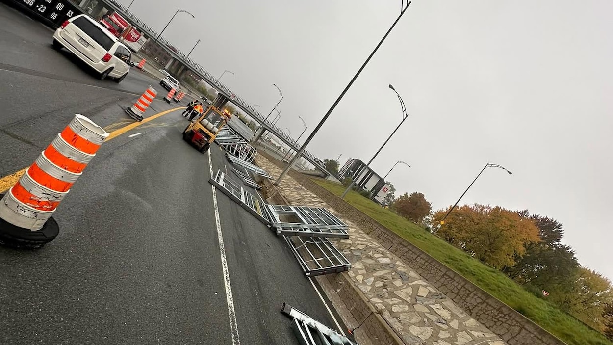 Un chargement de structures tombe, congestion majeure à Trois-Rivières