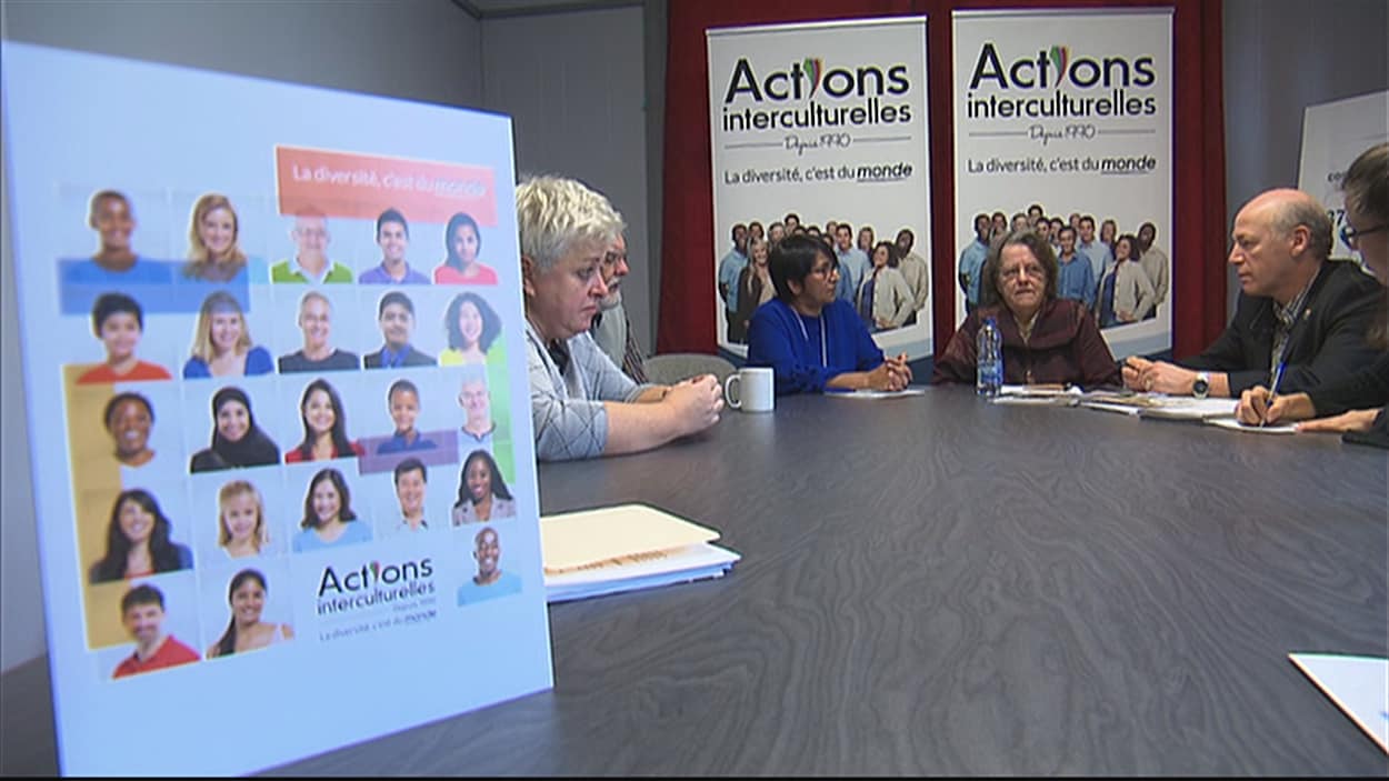 Dans le cadre d'une «consultation constructive» sur la discrimination, l'organisme Actions interculturelles souhaite recueillir des témoignages. Dans le cadre d'une «consultation constructive» sur la discrimination, l'organisme Actions interculturelles souhaite recueillir des témoignages.