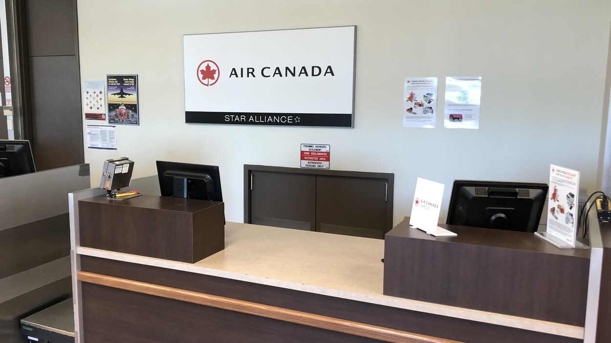 L'aéroport de appelle Québec à l’aide pour survivre RadioCanada.ca