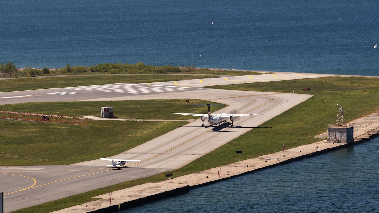 Billy Bishop : Ottawa lance ses consultations publiques sur l’avenir de l’aéroport