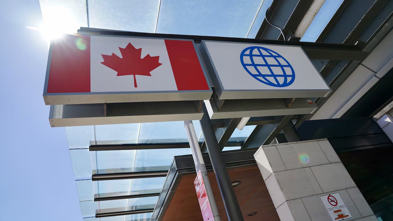 Des passagers contournent les douanes par erreur à l’aéroport d’Ottawa