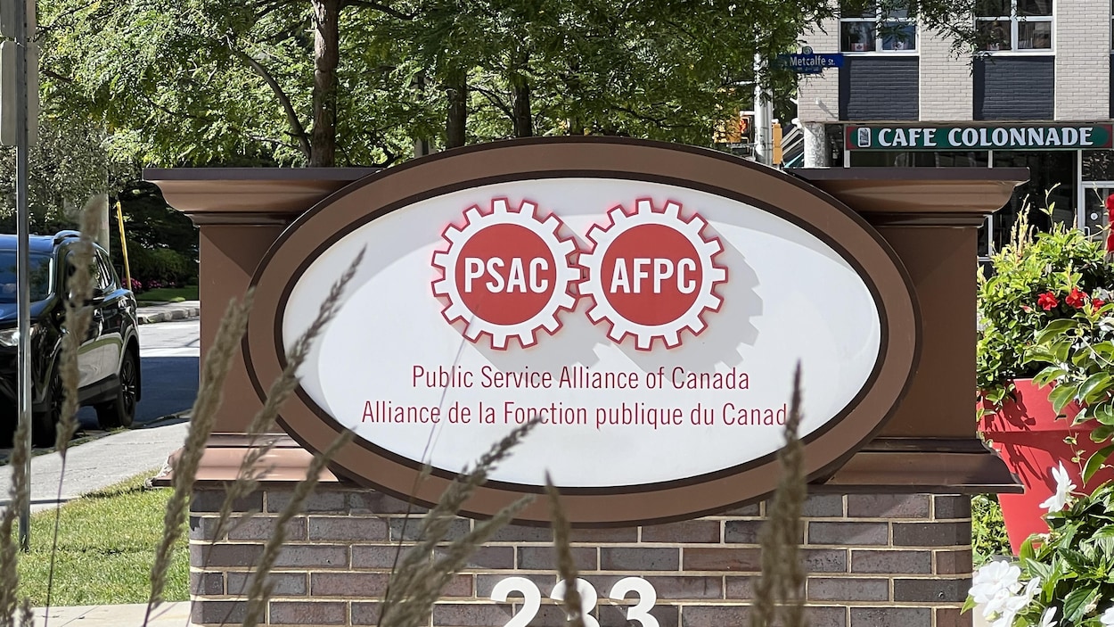Réduire les services publics au nom de l’efficacité, une mauvaise solution, selon l’AFPC
