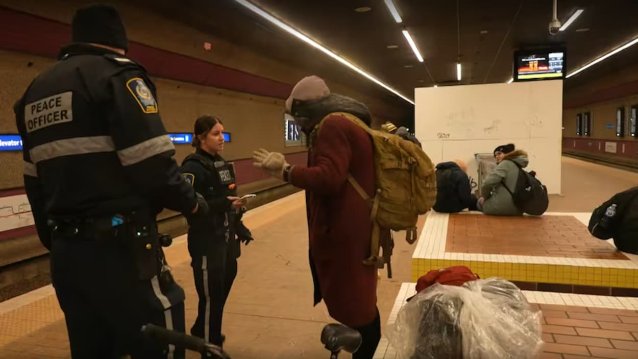 Transports publics d’Edmonton : 3,4 M$ d’amendes à des personnes sans adresse