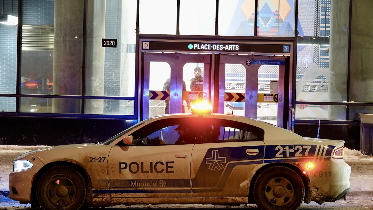 Un homme de 30 ans blessé par arme blanche au métro Place-des-Arts