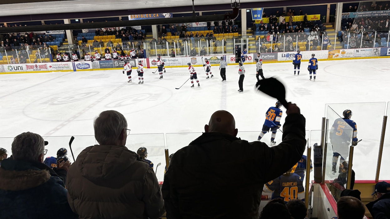 Une victoire des Aigles Bleus au premier match de demi-finale du championnat du SUA