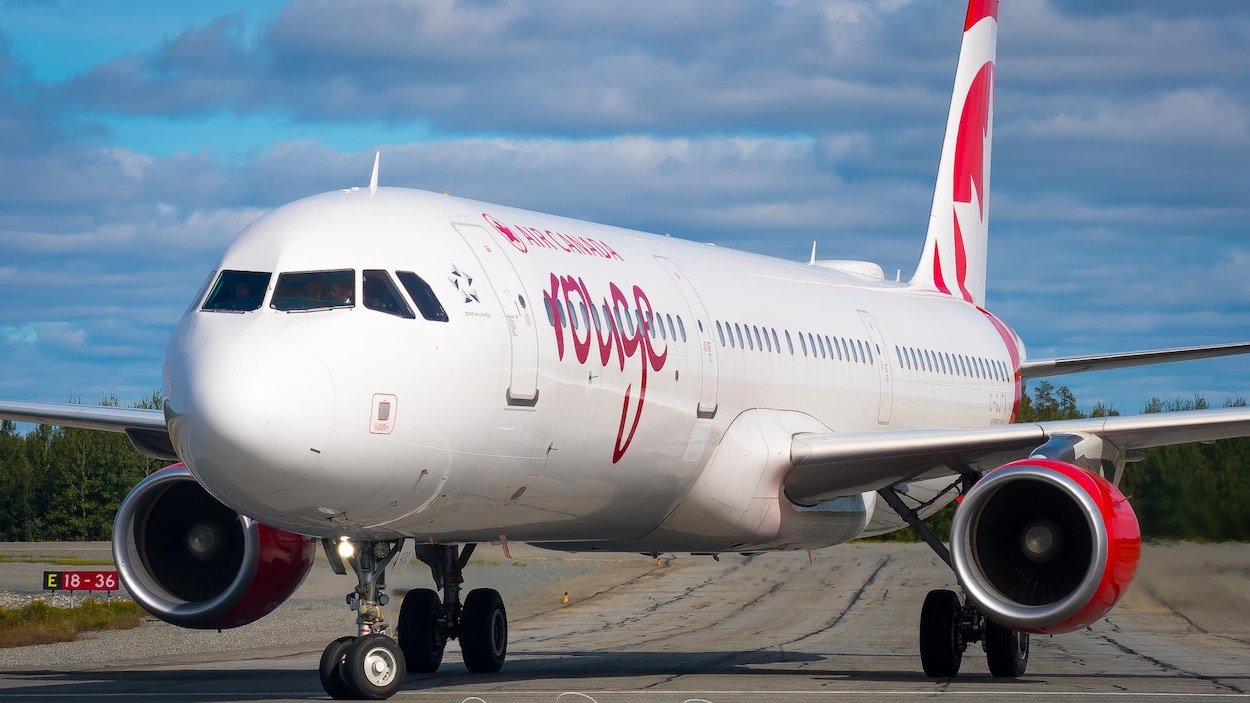 Un avion de la compagnie Air Canada, modèle Airbus 321
