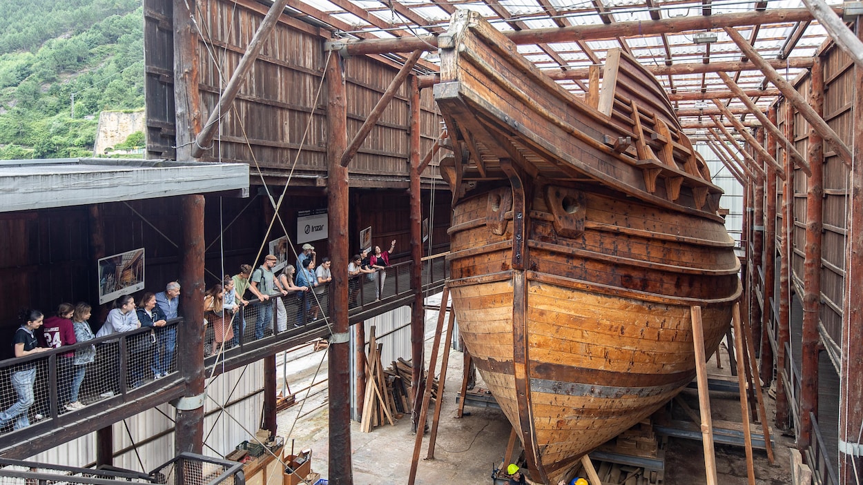 La réplique d’un galion retrouvé au Labrador sera enfin mise à l’eau en Espagne