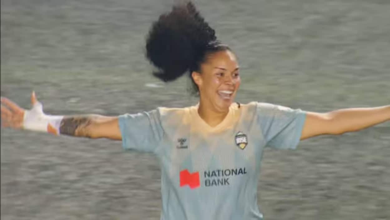 Le Rise impitoyable face au FC Rapide