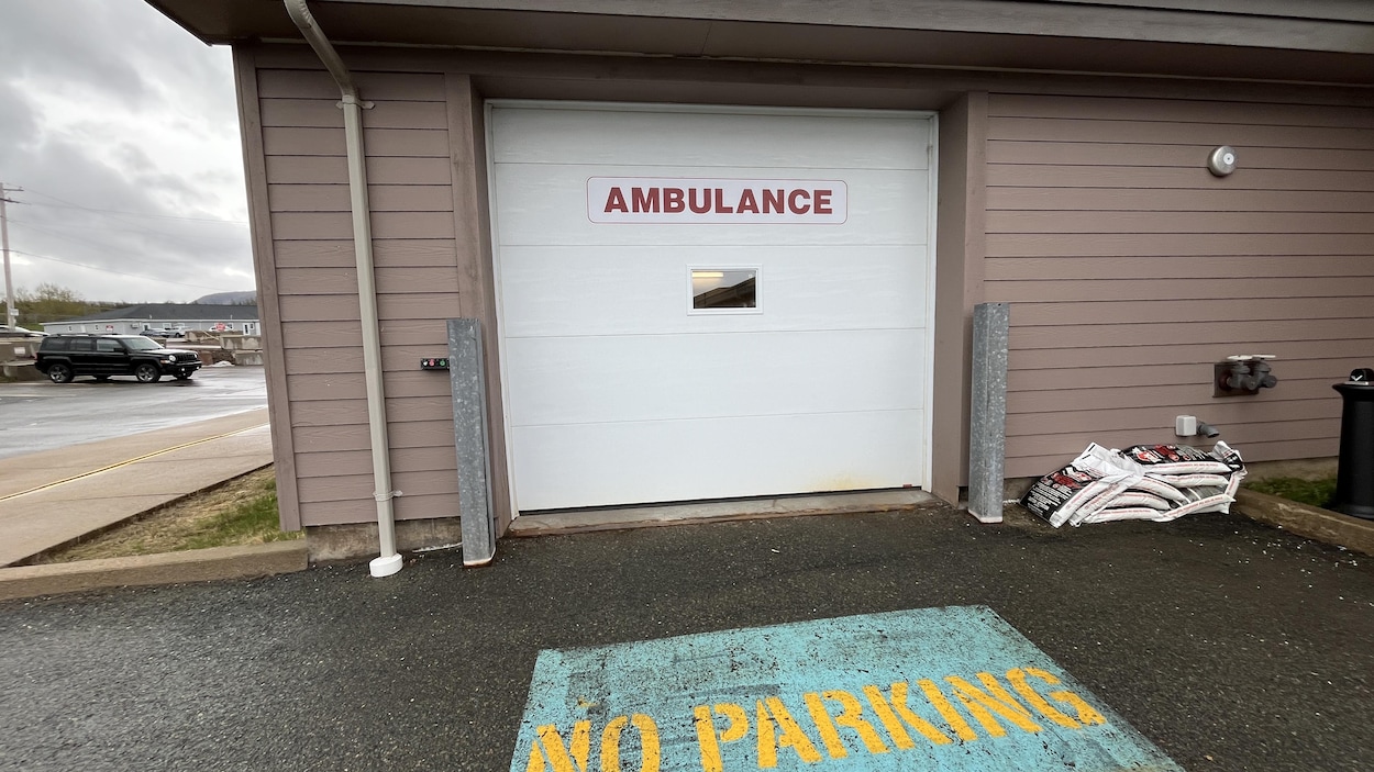 Le temps de réponse des ambulances s’invite dans la partielle à Chéticamp