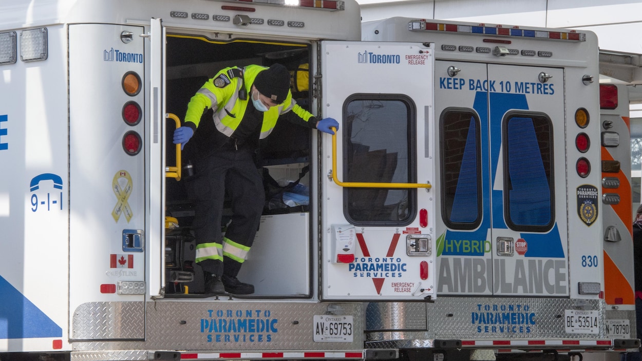 Coupe du monde de la FIFA : des ambulanciers torontois pour venir en aide aux joueurs