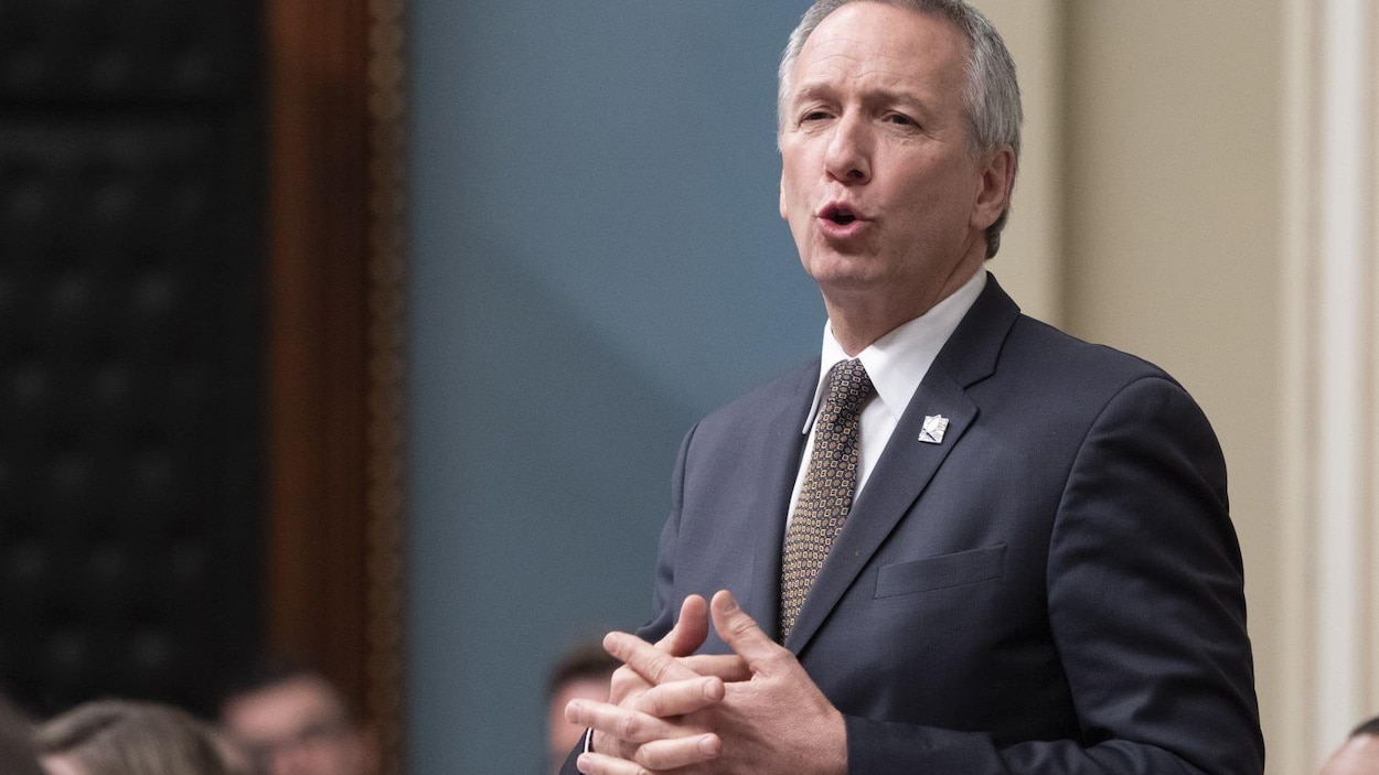Le ministre de l'Agriculture du Québec, André Lamontagne.