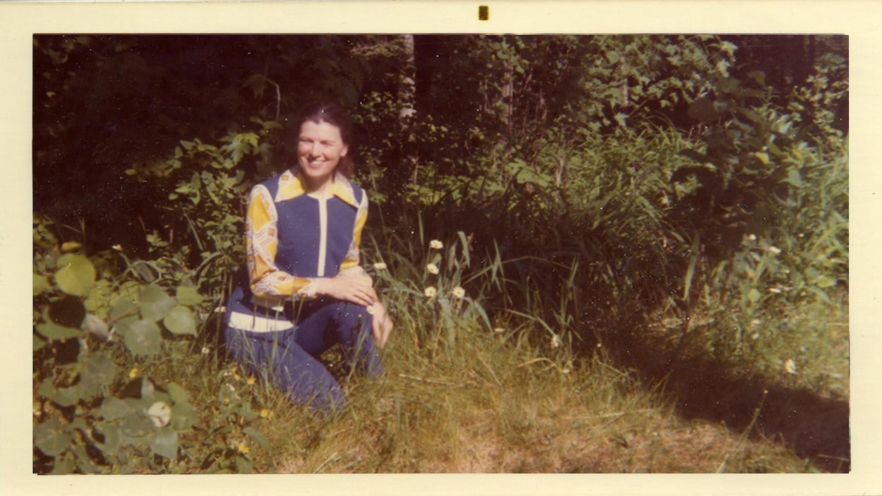 Photo d'Annette Saint-Pierre de type polaroïd.