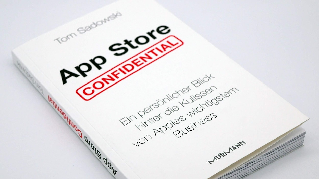 Le livre App Store Confidential posé sur fond blanc.