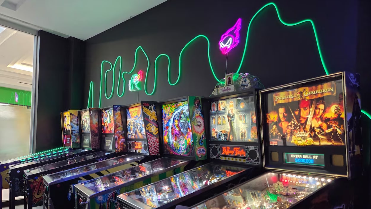 Une salle d’arcade à Ottawa fait revivre l’ambiance des années 90