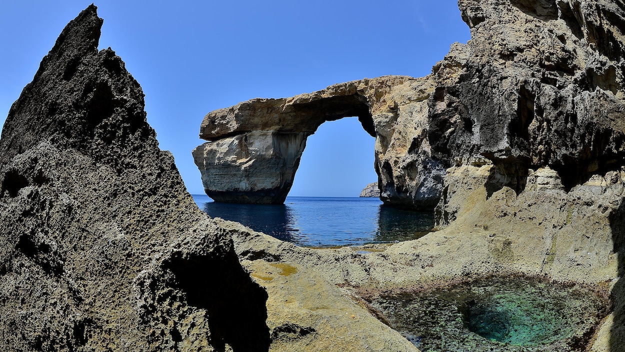 Un d cor naturel de la s rie Game of Thrones englouti par la mer