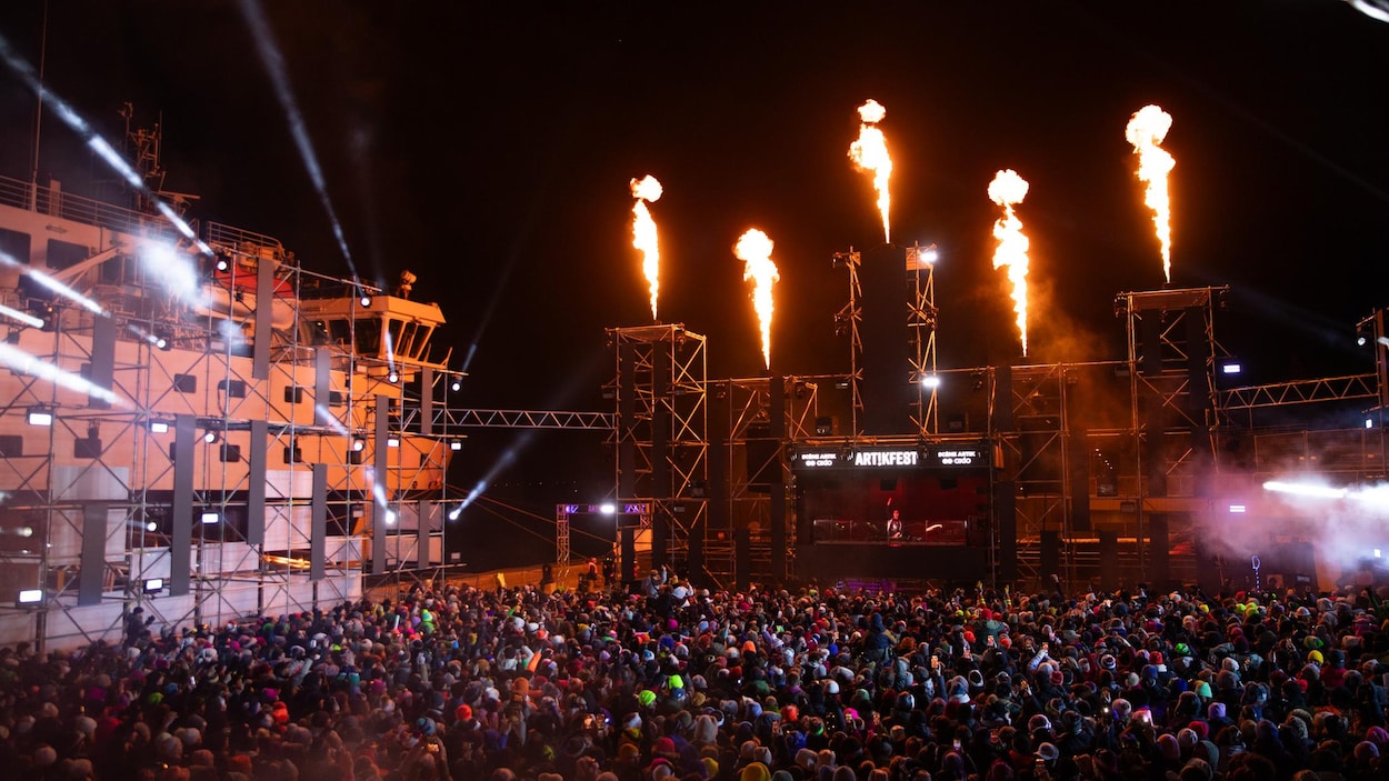 Lost Frequencies enflamme le parc portuaire