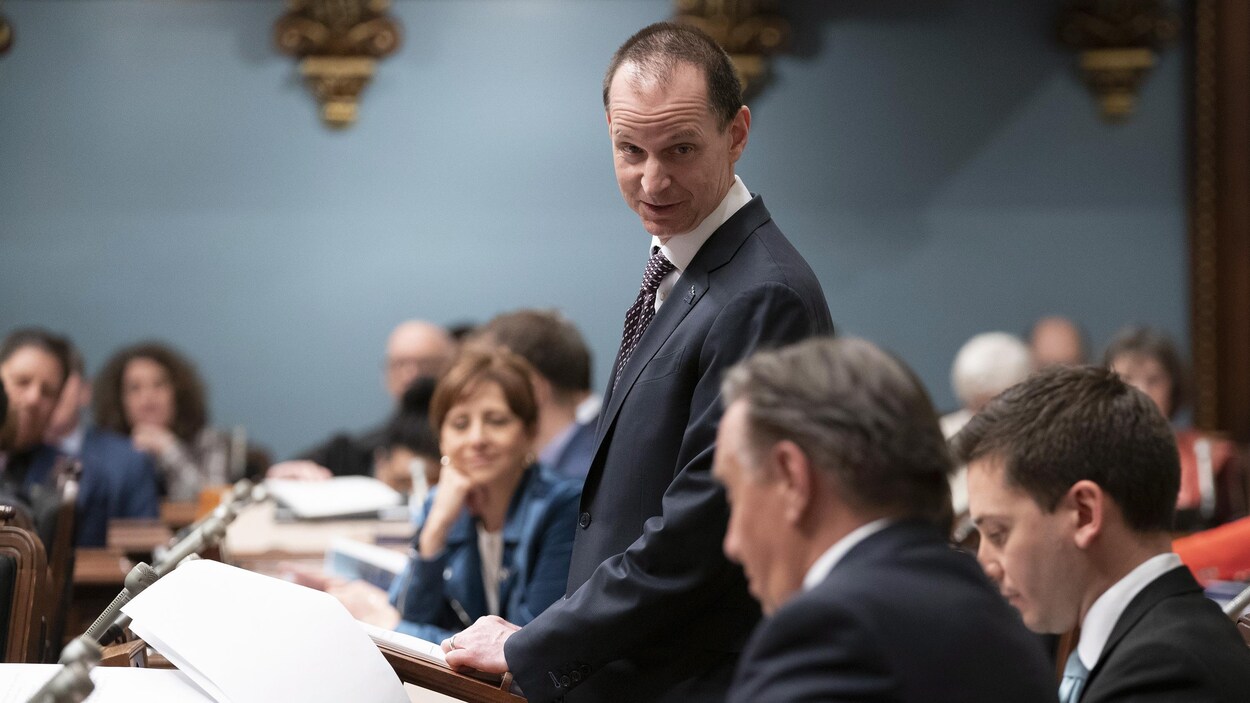 Le ministre des Finances Éric Girard lors de la présentation de son premier budget, à l'Assemblée nationale.