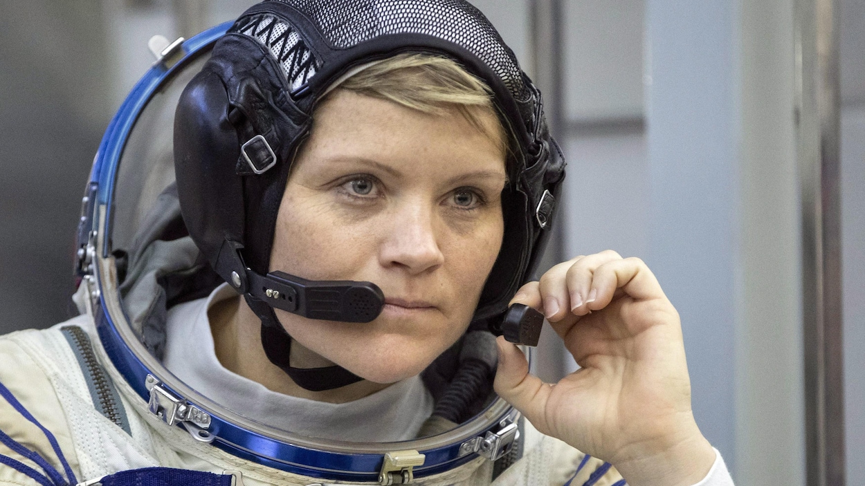 L'astronaute américaine Anne McClain en gros plan.