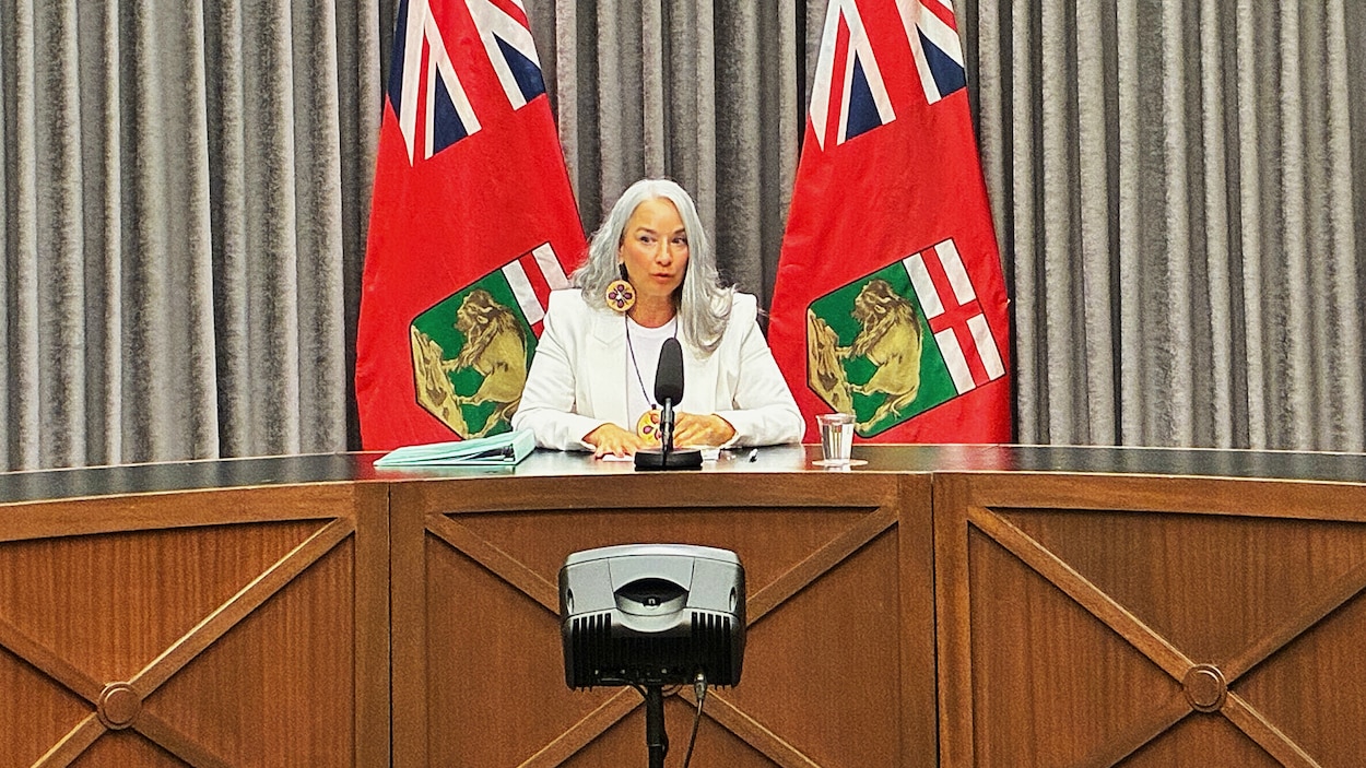Le Manitoba demande un audit externe du modèle de financement des Services à l’enfant