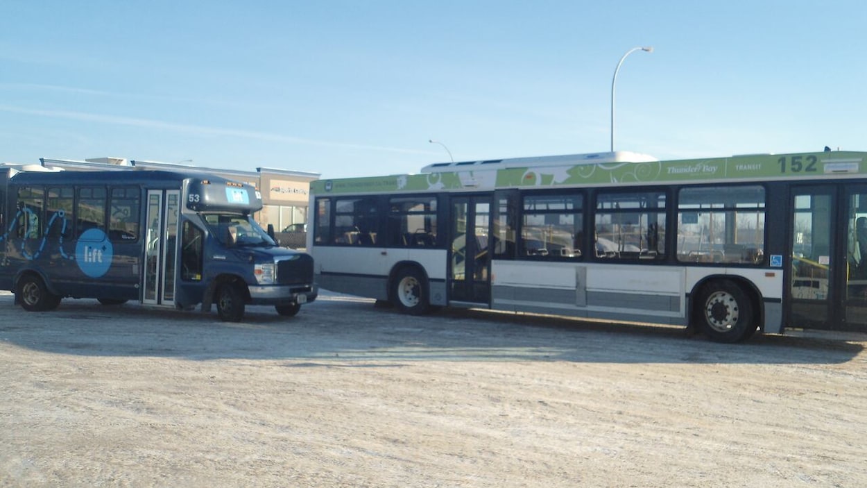 Thunder Bay rejette des modifications proposées à son service d’autobus