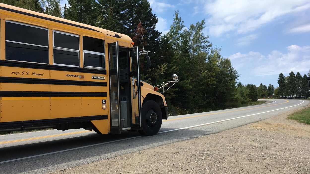 Un autobus scolaire Un autobus scolaire